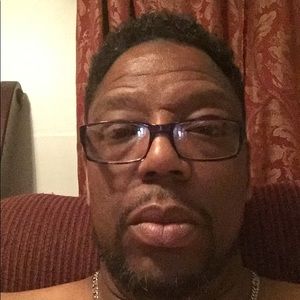 Meet your Posher, Otis